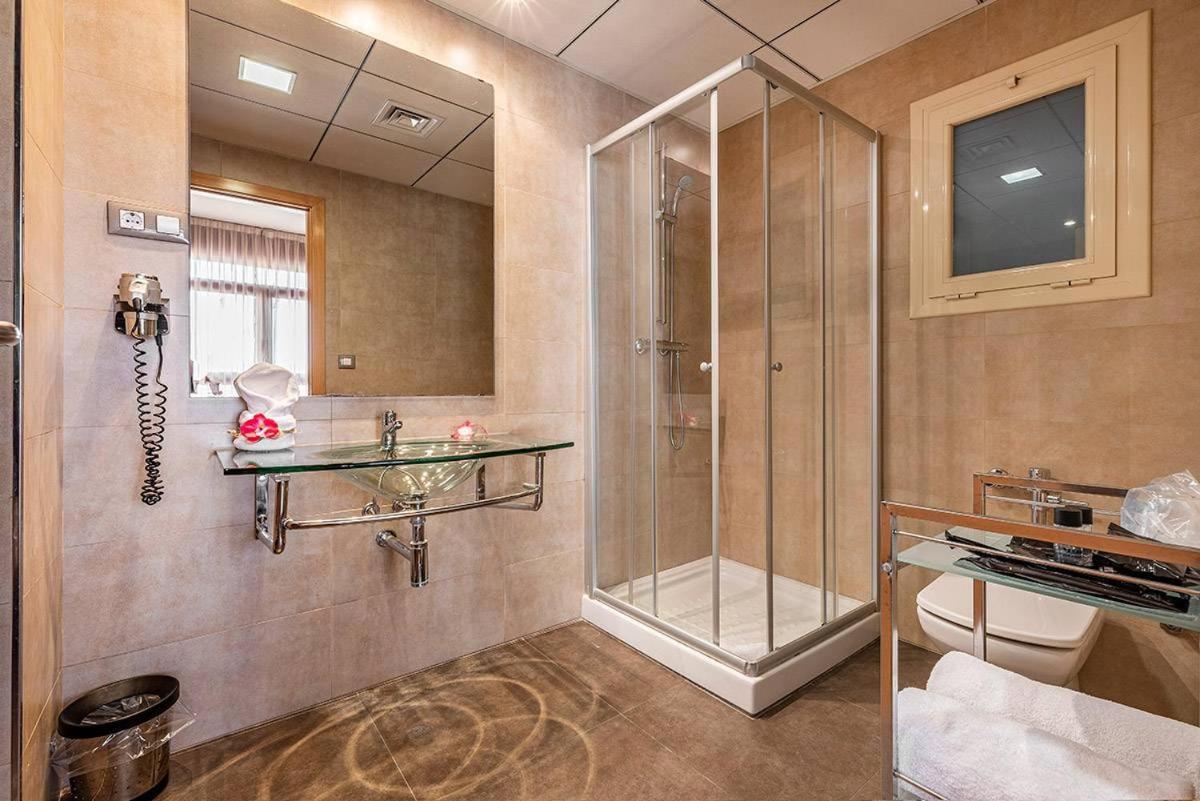 Hotel Pere III El Gran 빌라프랑카 델 페네데스 외부 사진